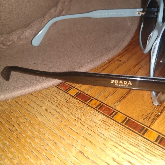 Glasses,Prada. - Picture 3 of 4
